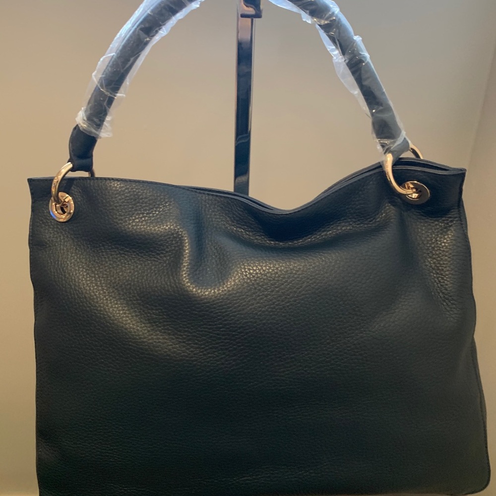 Bags - Picture 2 of 3